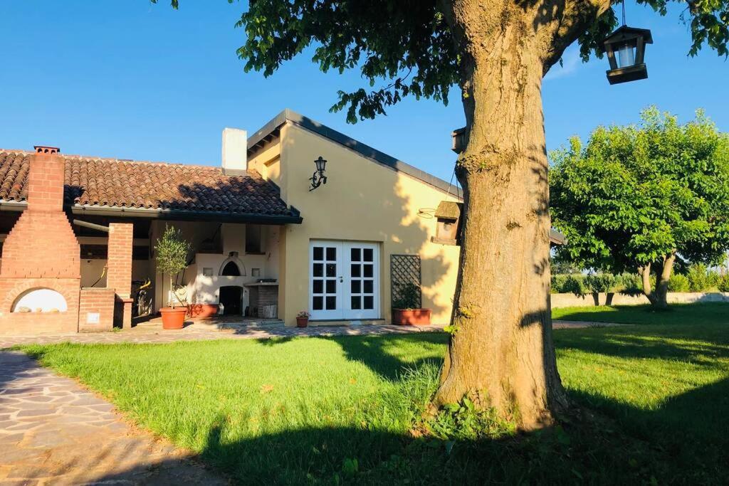 Villa La Casa Nei Campi Badia Pavese Exterior foto